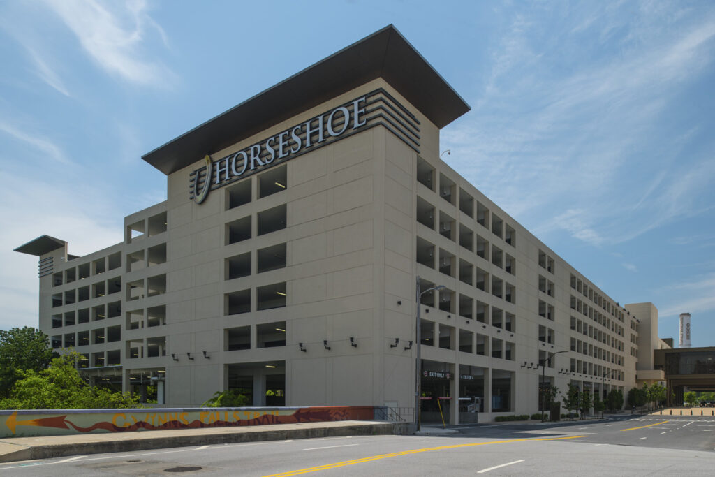 14_3842_00_Horseshoe_Casino_medium
